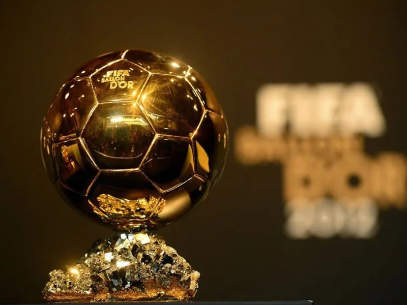 qua bong vang fifa la gi lich su va nhung huyen thoai bong da